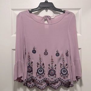 Pretty embroidered airy top with Bell sleeves